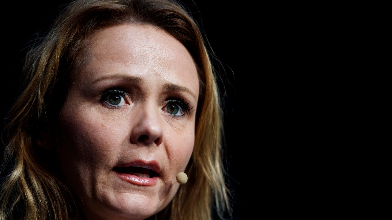 Athletes outraged at proposed age requirement for WADA prez